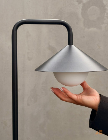 NOVA GULVLAMPE