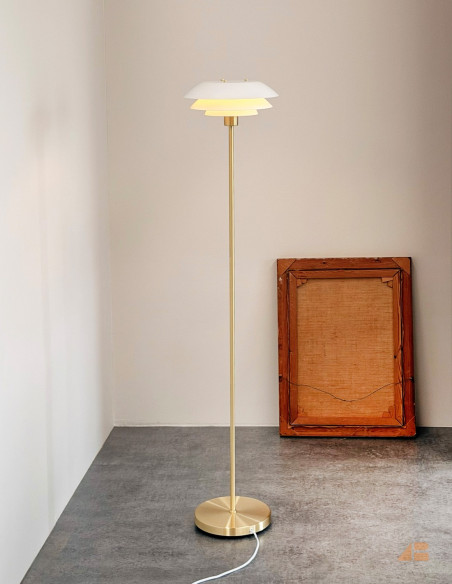 DL31 GULVLAMPE