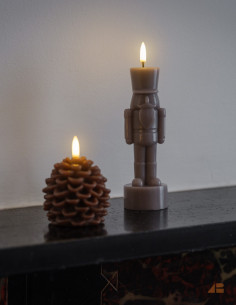 JULETRÆSKÆDE 14 LYS 2