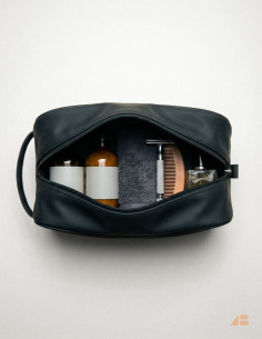 SimonMBG Toiletry Bag 2